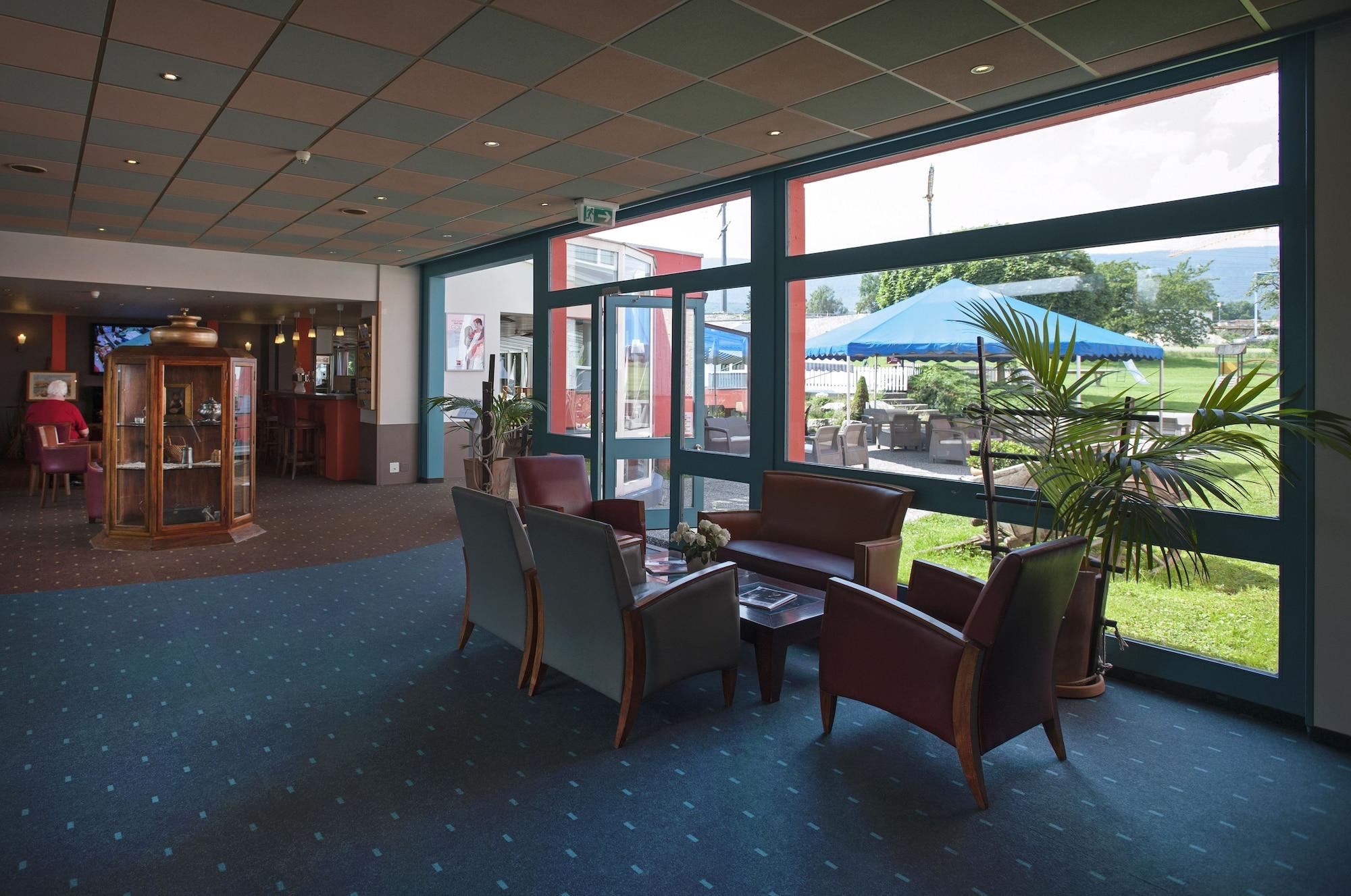 Ibis 3 Lacs Neuchatel Thielle Exterior foto