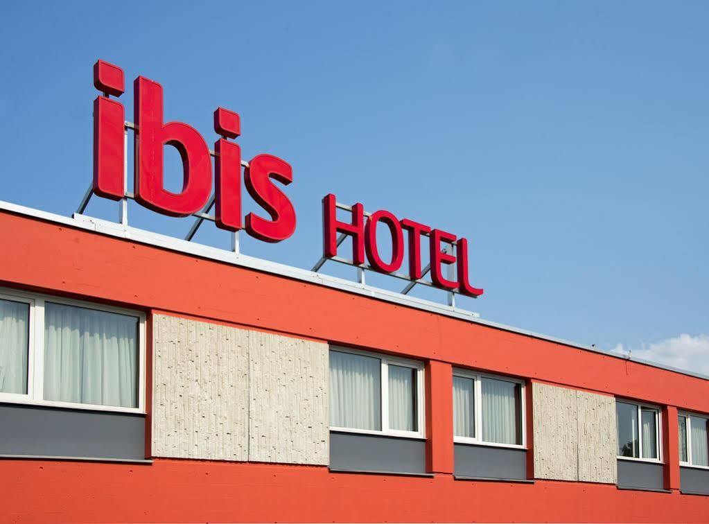 Ibis 3 Lacs Neuchatel Thielle Exterior foto